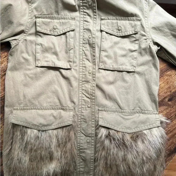 Anthropologie | Saskia army green faux fur trimmed utility jacket. Size: XS - Picture 16 of 16